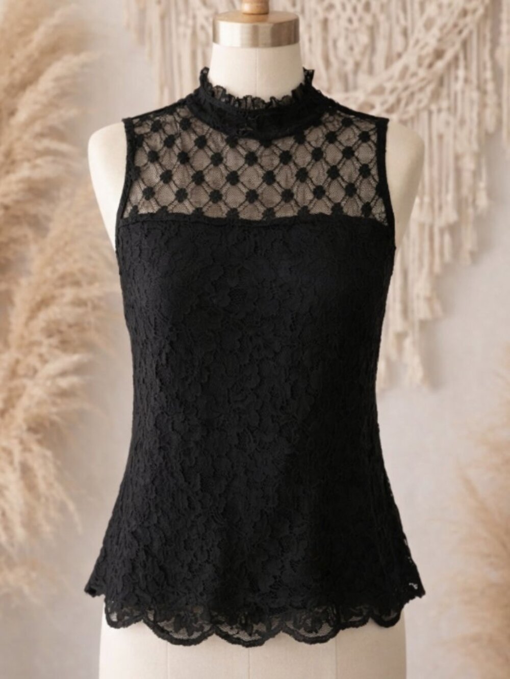 Milly NY Black Sheer Lace Silk-Lined Top 12 Romantic Gothic Feminine Parisian